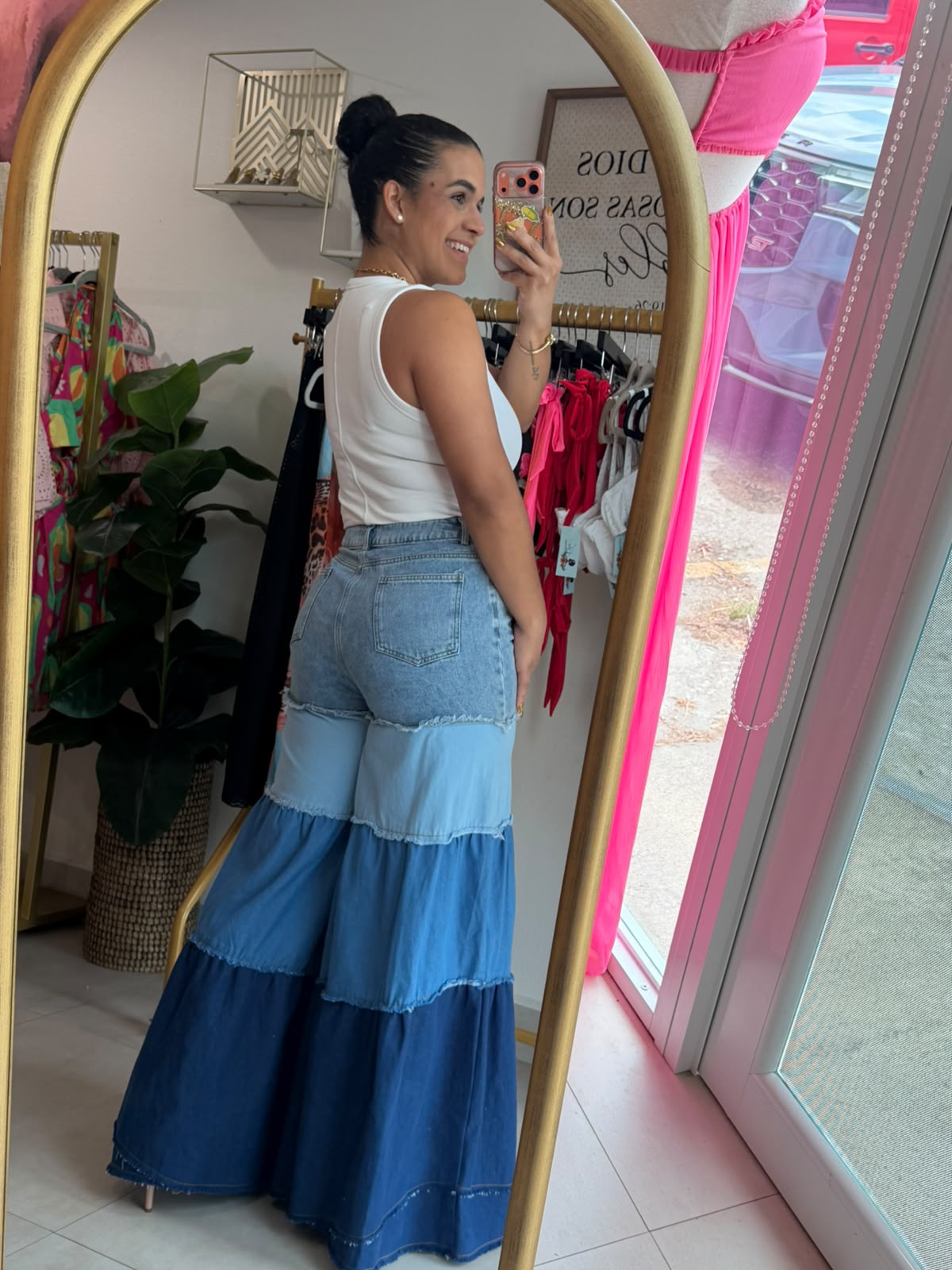 Tones Jeans